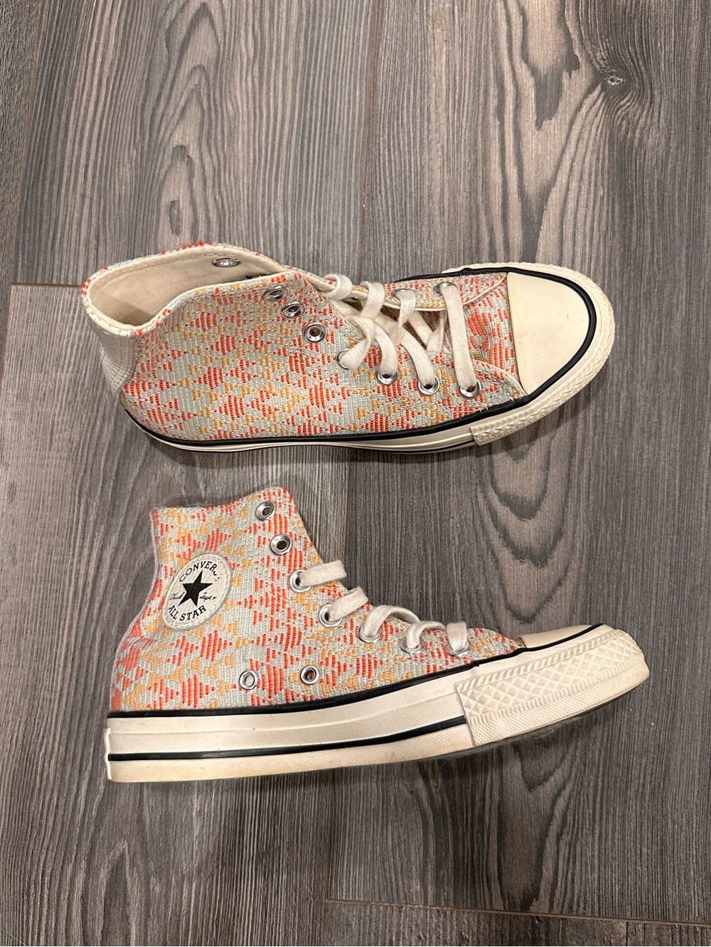 Converse cream canvas women's sneakers with coral and light blue accents - Picture 2 of 3